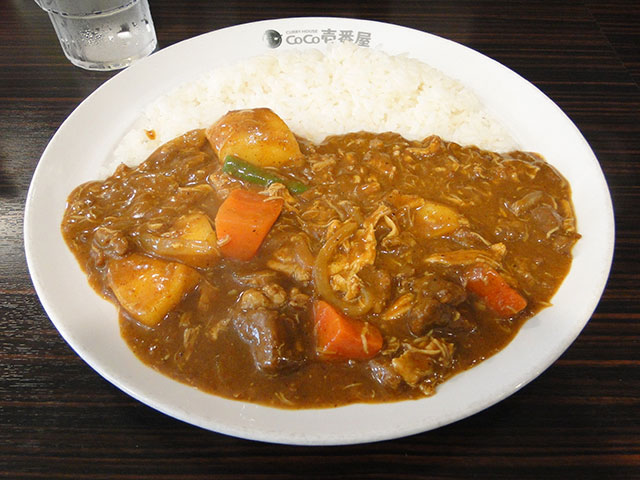 Beef Curry with Stewed Chicken and Vegetables