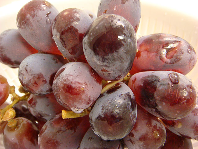 Seedless Grapes