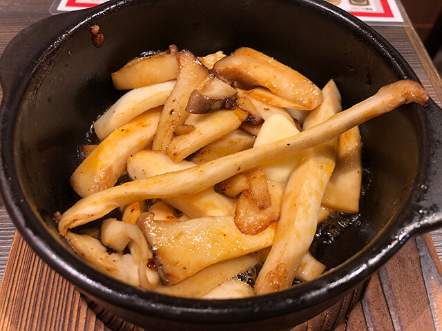 Stir-Fried Eryngii with Butter and Soy Sauce