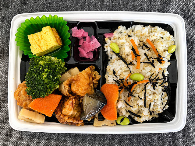 Chicken Bento with Black Vinegar Sauce