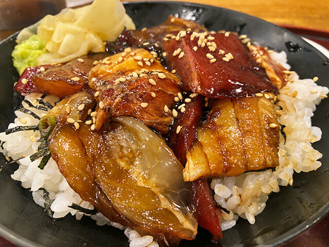 Seasoned Seafood Rice Bowl