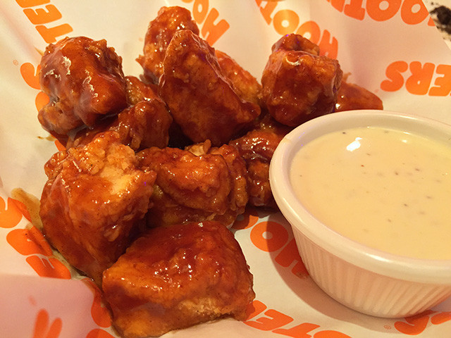 BONELESS WING