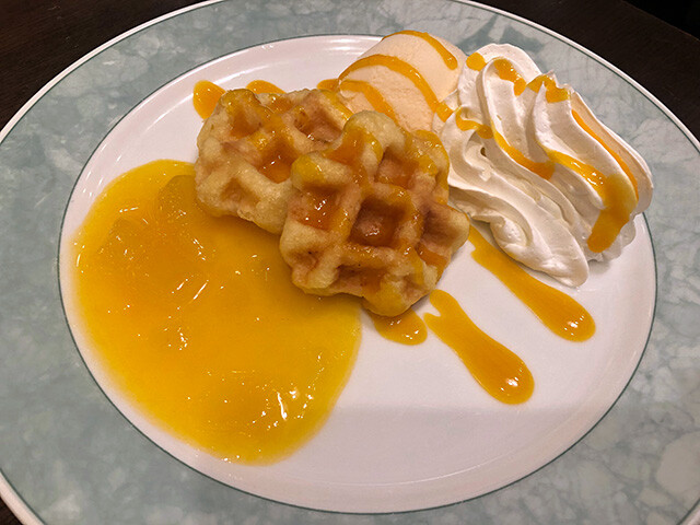 Mango Waffle