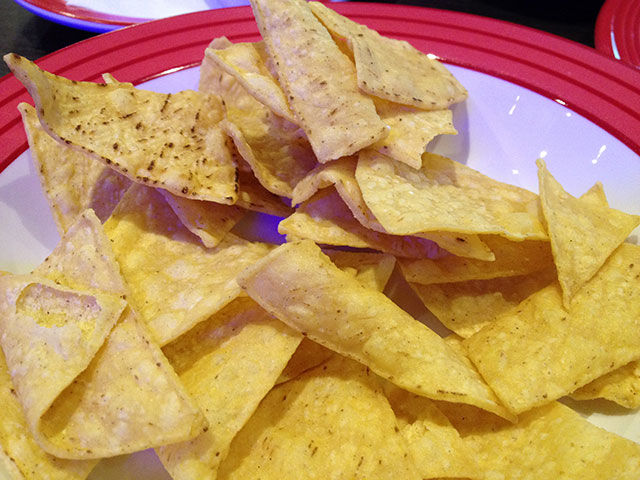 TABLESIDE GUACAMOLE