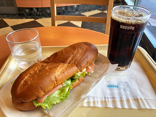 Milano Sandwich of Smoked Salmon and Shrimps with Iced Coffee