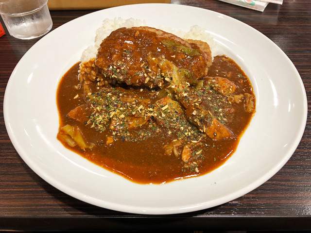 Spicy curry with THE pork