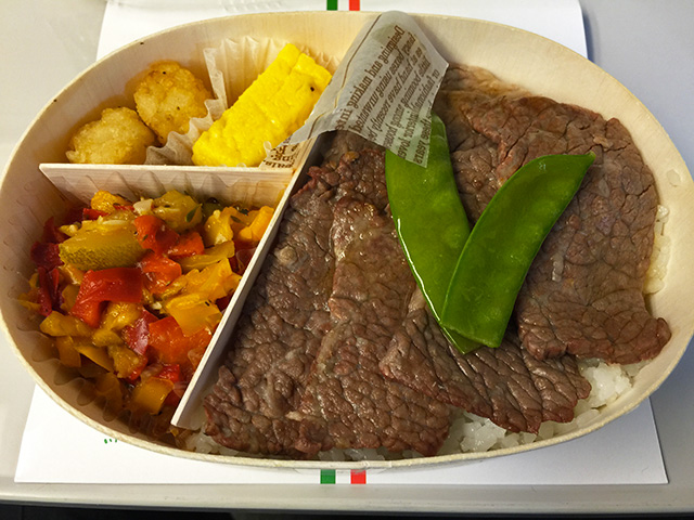 Roast meat lunch box