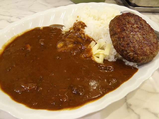 Hamburger Curry with Cheese