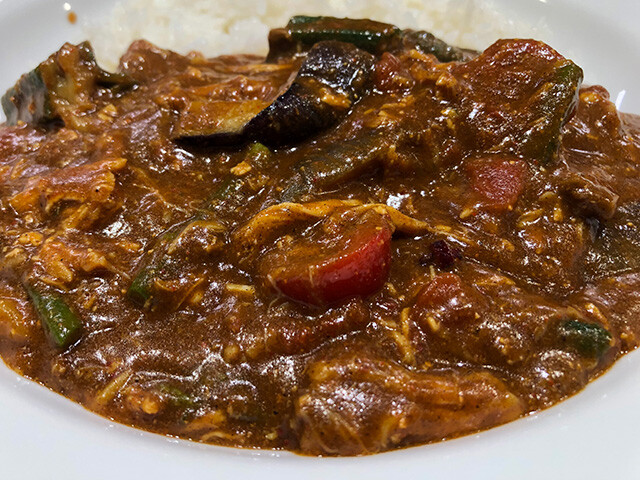 Chicken and Summer Vegetable Curry