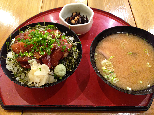 Seasoned Seafood Rice Bowl