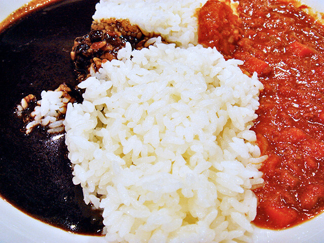 Red and Black Curry