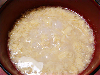 Rice Gruel with Eggs