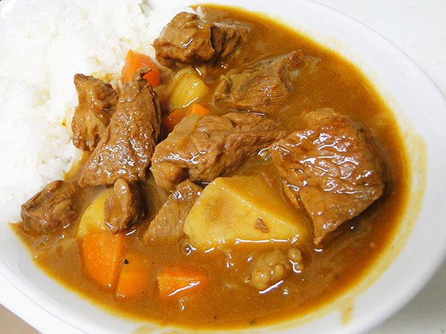 Homemade Cubic Beef Curry
