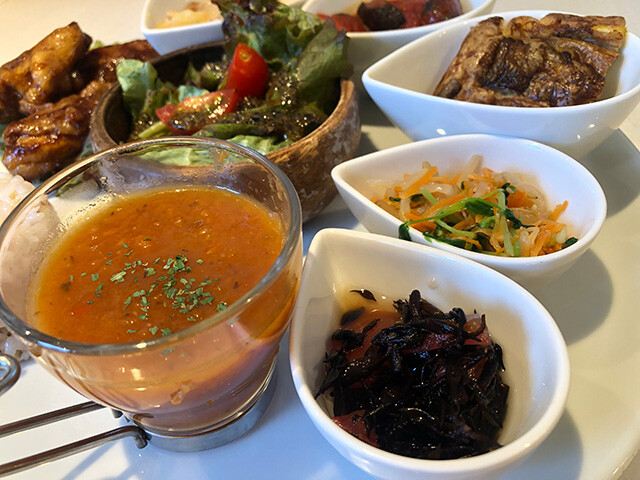 ��Ma-go-wa-ya-sa-shi-i�� Healthy Lunch Plate
