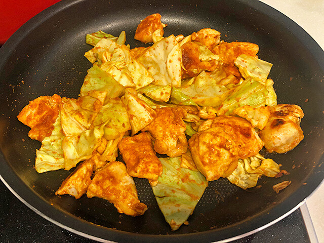 Stir-Fried Chicken Breast with Cabbage