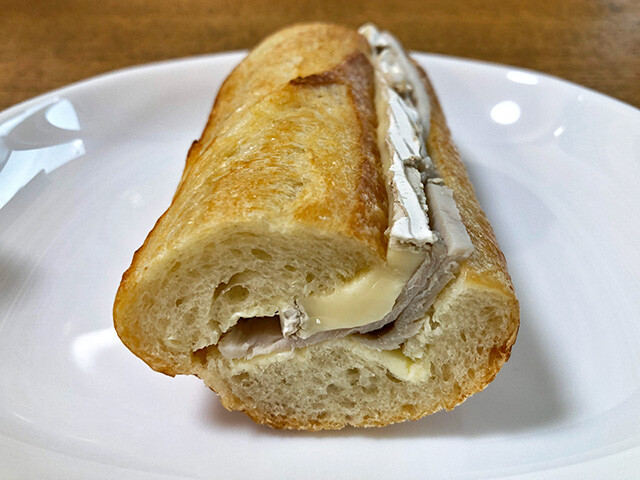 Homemade Ham and Brie Baguette Sandwich