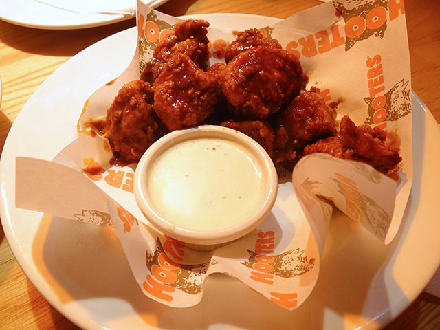 BONELESS WINGS with FIRE SAUCE
