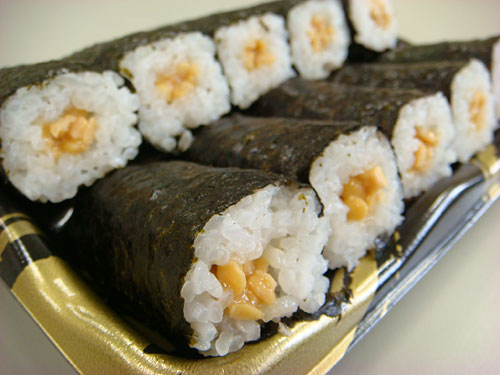 Natto Sushi Roll