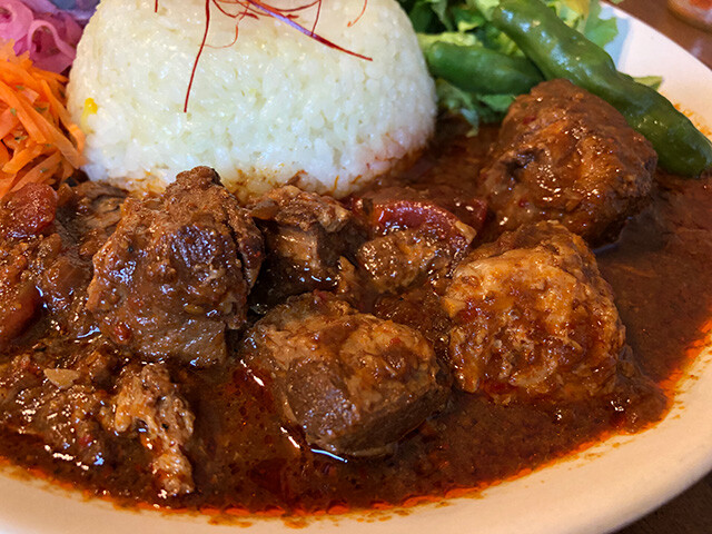 HOT Damom Pork Curry