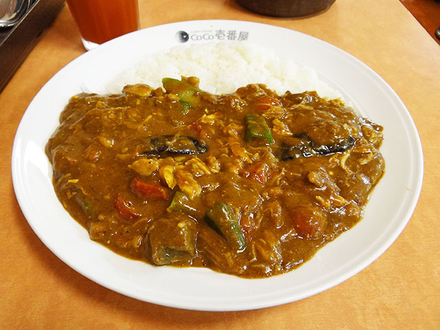 Chicken and Summer Vegetables Curry with Stewed Chicken