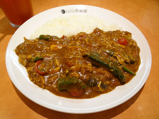 Chicken and Summer Vegetables Curry with Stewed Chicken