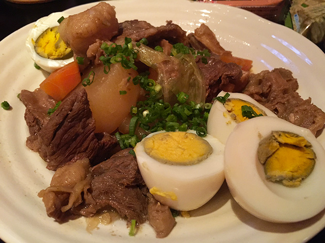 Stewed Fibrous Meat with Daikon Radish and Eggs