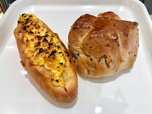 Grilled Corn Bread and 17-Grain Walnut Bread