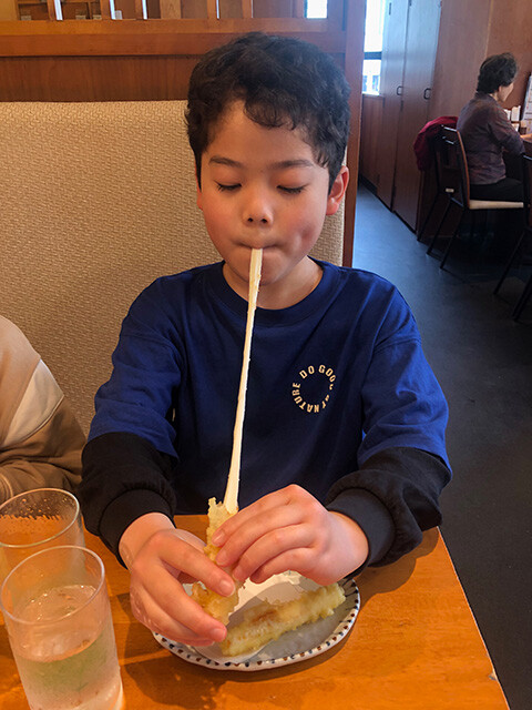 Kenshiro Stretching Cheese