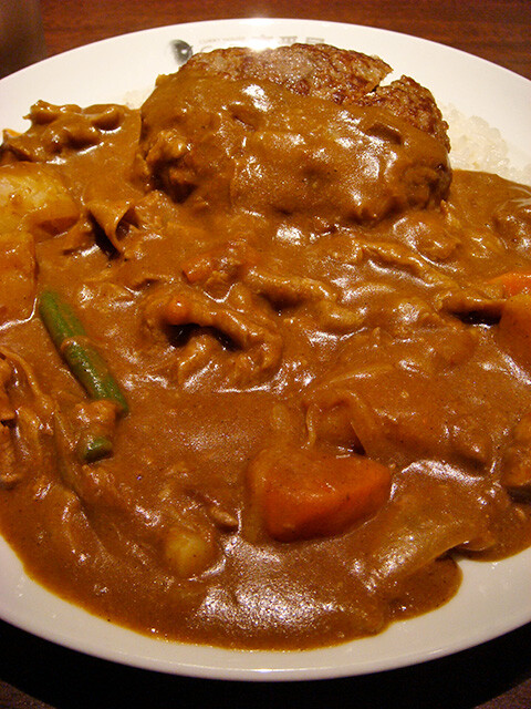 Shabu-Shabu Beef Curry with Hamburger, Vegetables, and Cheese