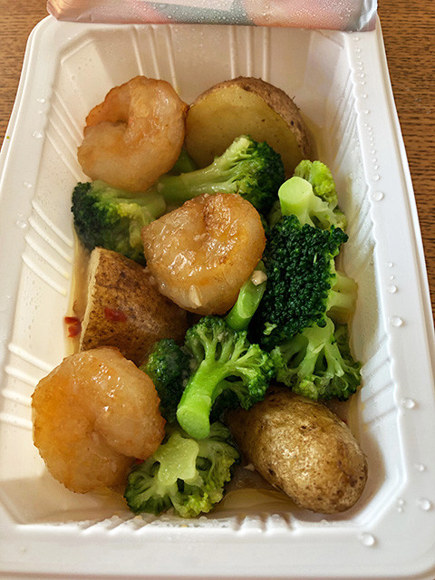 Spanish-Style Garlic Shrimp & Veggies