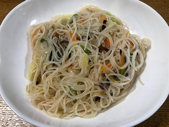 Kenmin's Fried Rice Noodles