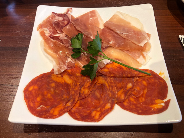 Jamon Serrano & Salami