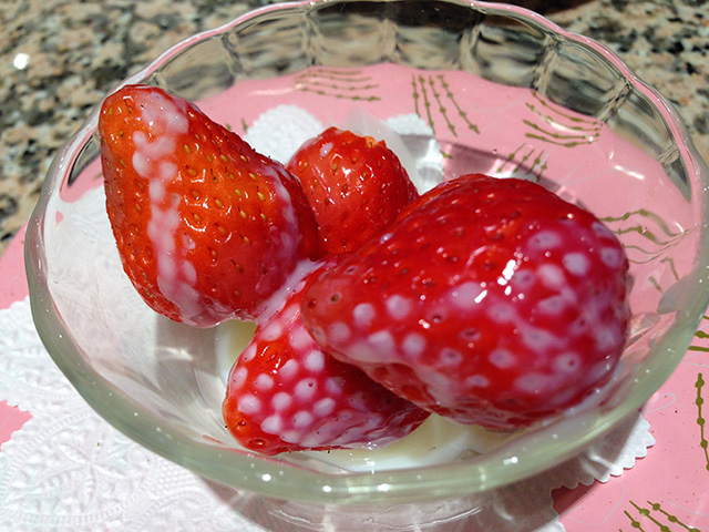 Strawberries with Condensed Milk