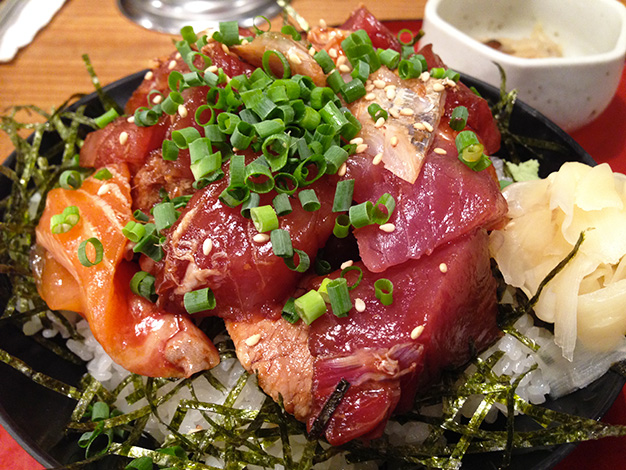 Seasoned Seafood Rice Bowl