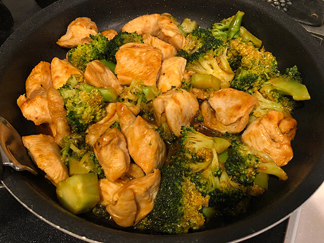 Grilled Chicken Breast with Broccoli