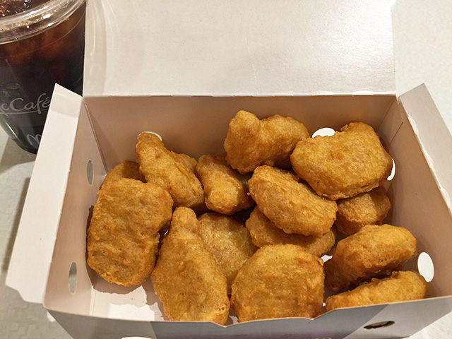 CHICKEN McNUGGETS