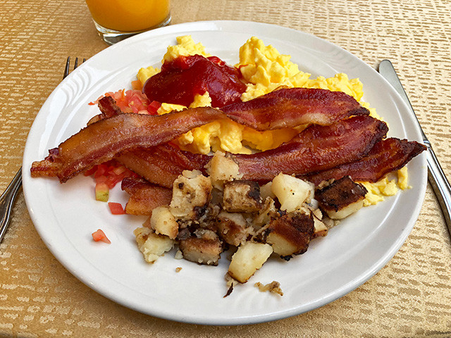Breakfast Day 2