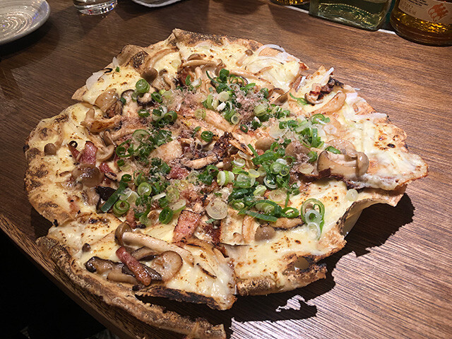 Japanese Pizza with Rich Mushrooms