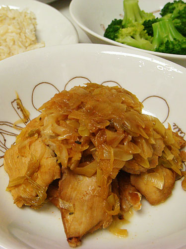 Grilled Chicken Breast and Boiled Broccoli