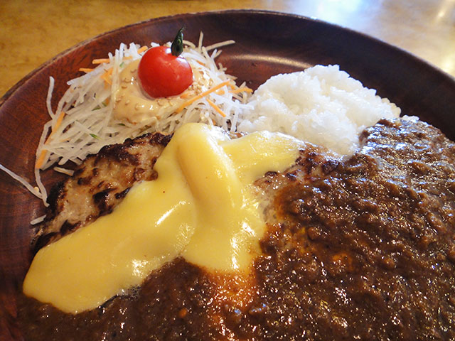 300 g of Cheese Curry Burg Dish