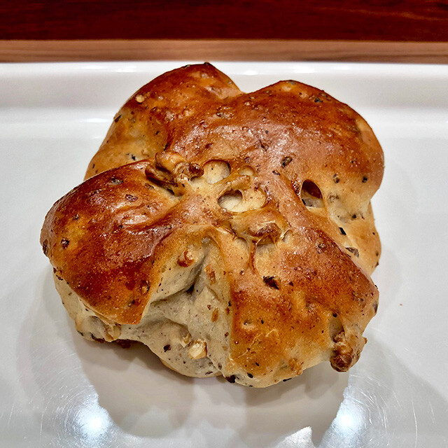 17-Grain Walnut Bread