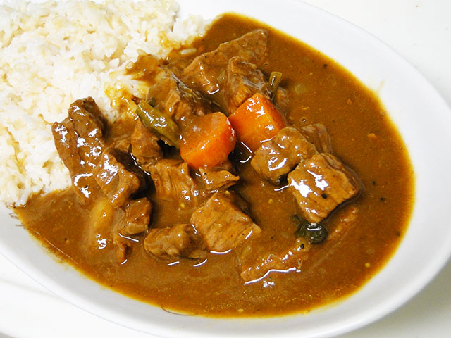 Homemade Low Fat Beef Curry with Sprouted Brown Rice