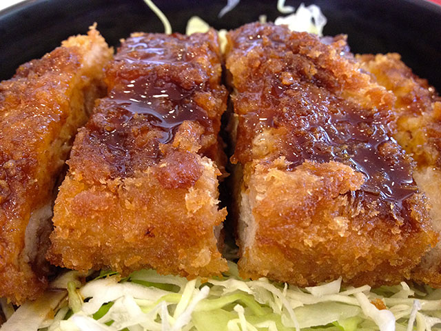 Deep Fried Pork Cutlet Bowl with Worcestershire Sauce