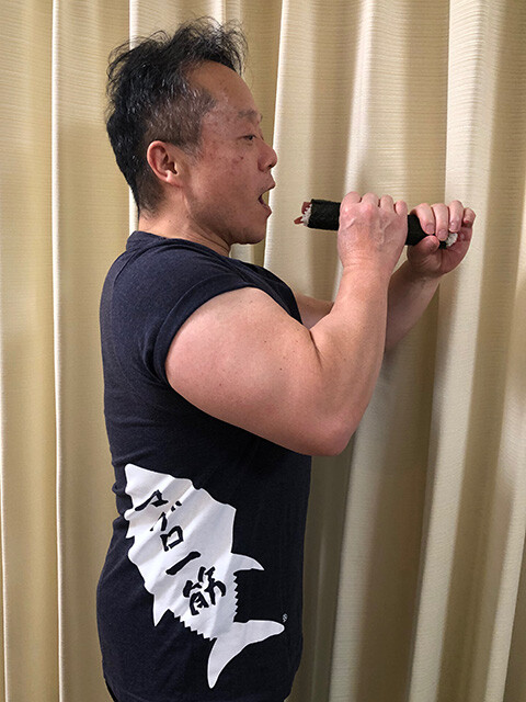 Dr. MaCHO Biting Tuna Roll