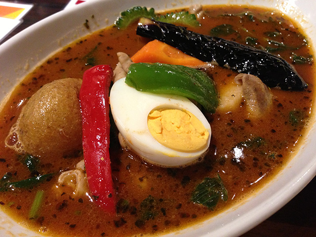 Stamina Soup Curry with Pork Giblets and Summer Vegetables