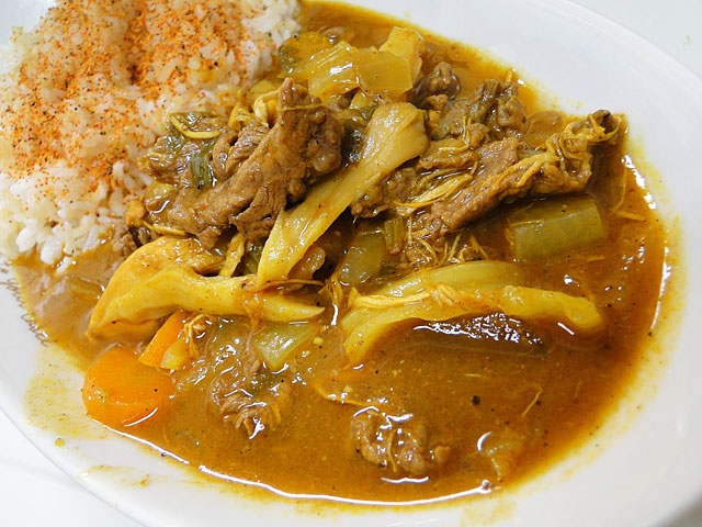 Homemade Chicken and Beef Curry with Sprouted Brown Rice