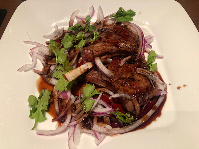 Special Lamb Chops with Balsamic Vinegar Sauce