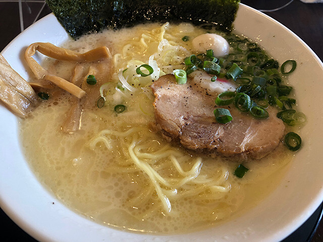 Chicken White Broth Ramen