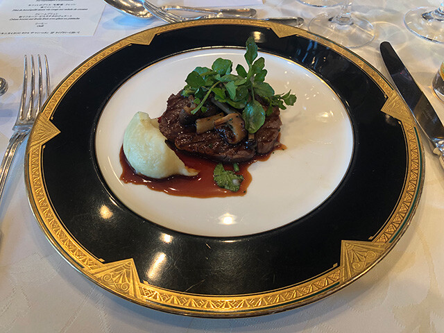 Grilled Beef Fillet, Red Wine Sauce