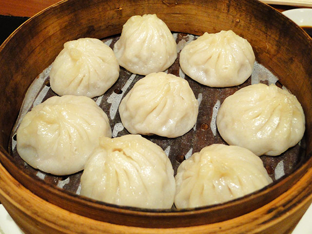 Steamed Pork Small Dumpings with Soup